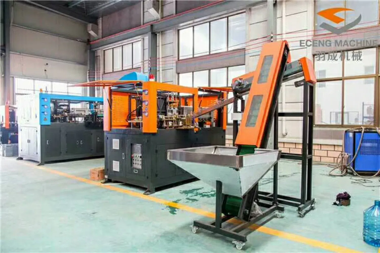 imgi_38_Plastic-Pet-Beverage-Drinking-Water Plastic Pet Beverage Drinking Water/Edible Oil/Disinfectant Container Bottle Blow Molding Machinery/Blowing Making Machine - Image 1